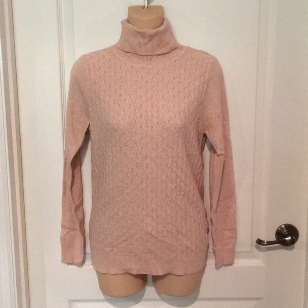 A & P Pink Turtle Neck Sweater S/M